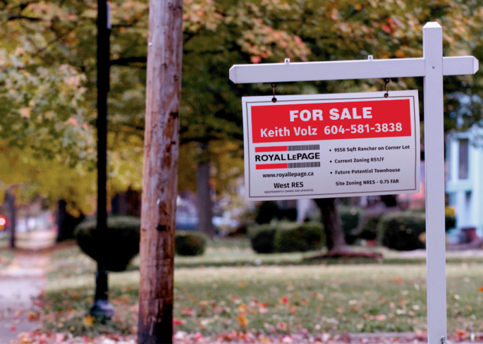 Daxio Design - Best Sign Design Agency - Real Estate Industry